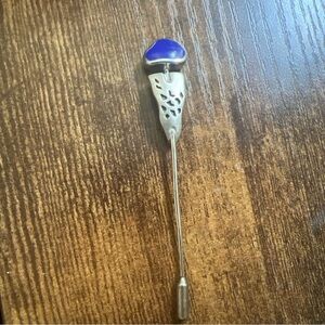 Antique Sterling Silver Head Long Hat Pin 0.26 OZT